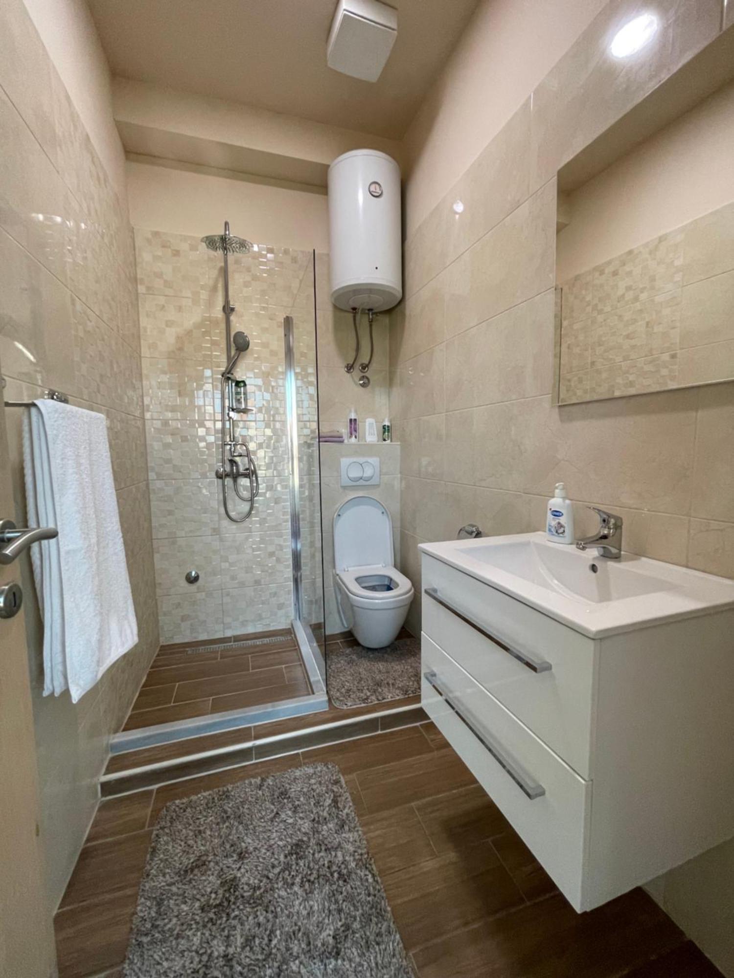 Lux Apartments Mostar Zewnętrze zdjęcie