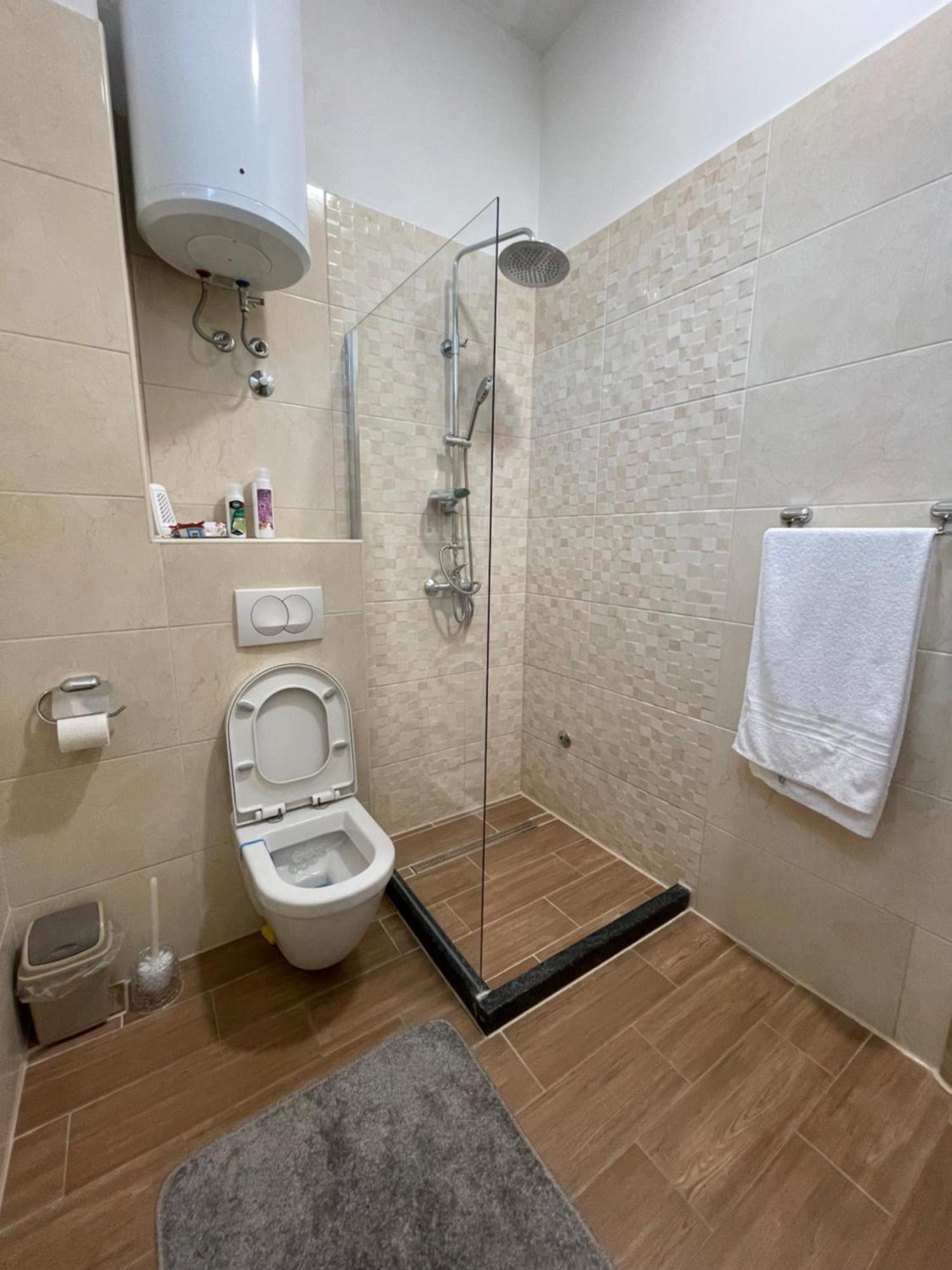 Lux Apartments Mostar Zewnętrze zdjęcie